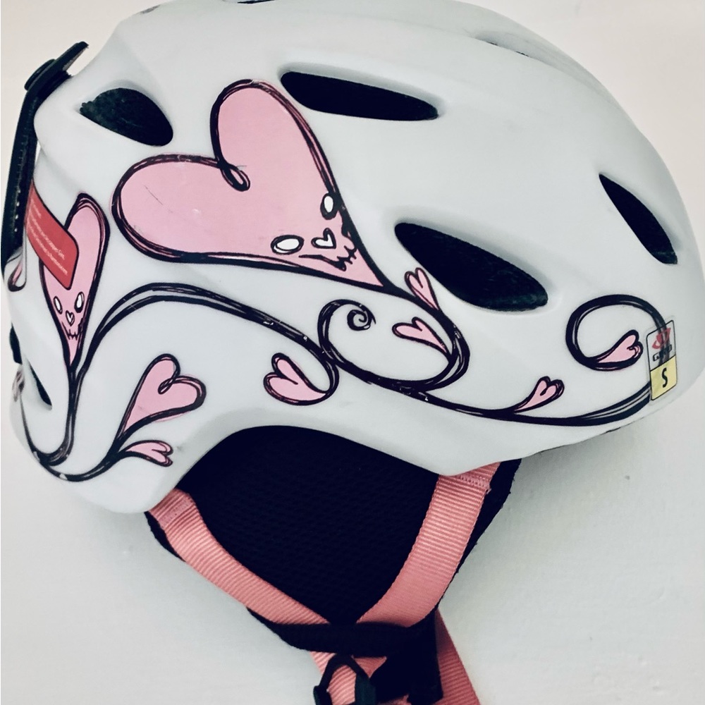 Girls youth ski helmet